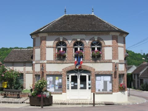 Couvreur Chalautre-la-Grande