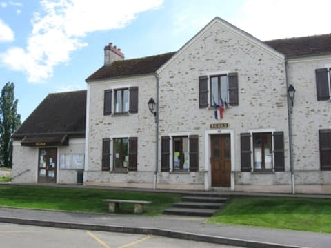 Couvreur Chartronges