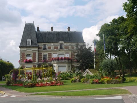 Couvreur Claye-Souilly