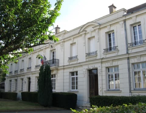Couvreur Favières