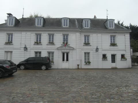 Couvreur Férolles-Attilly
