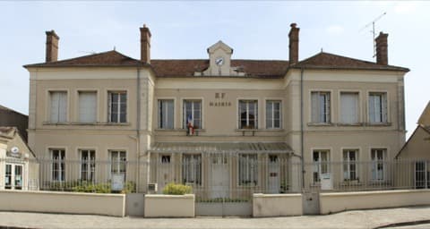Couvreur Larchant