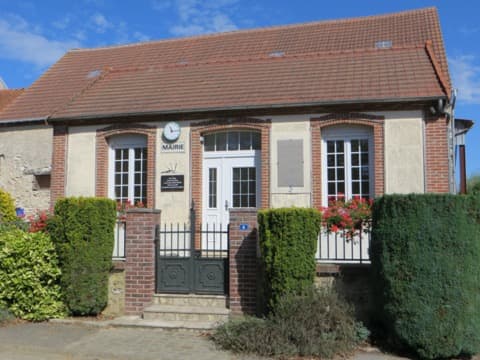 Couvreur Montenils