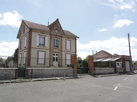 Couvreur Rouilly